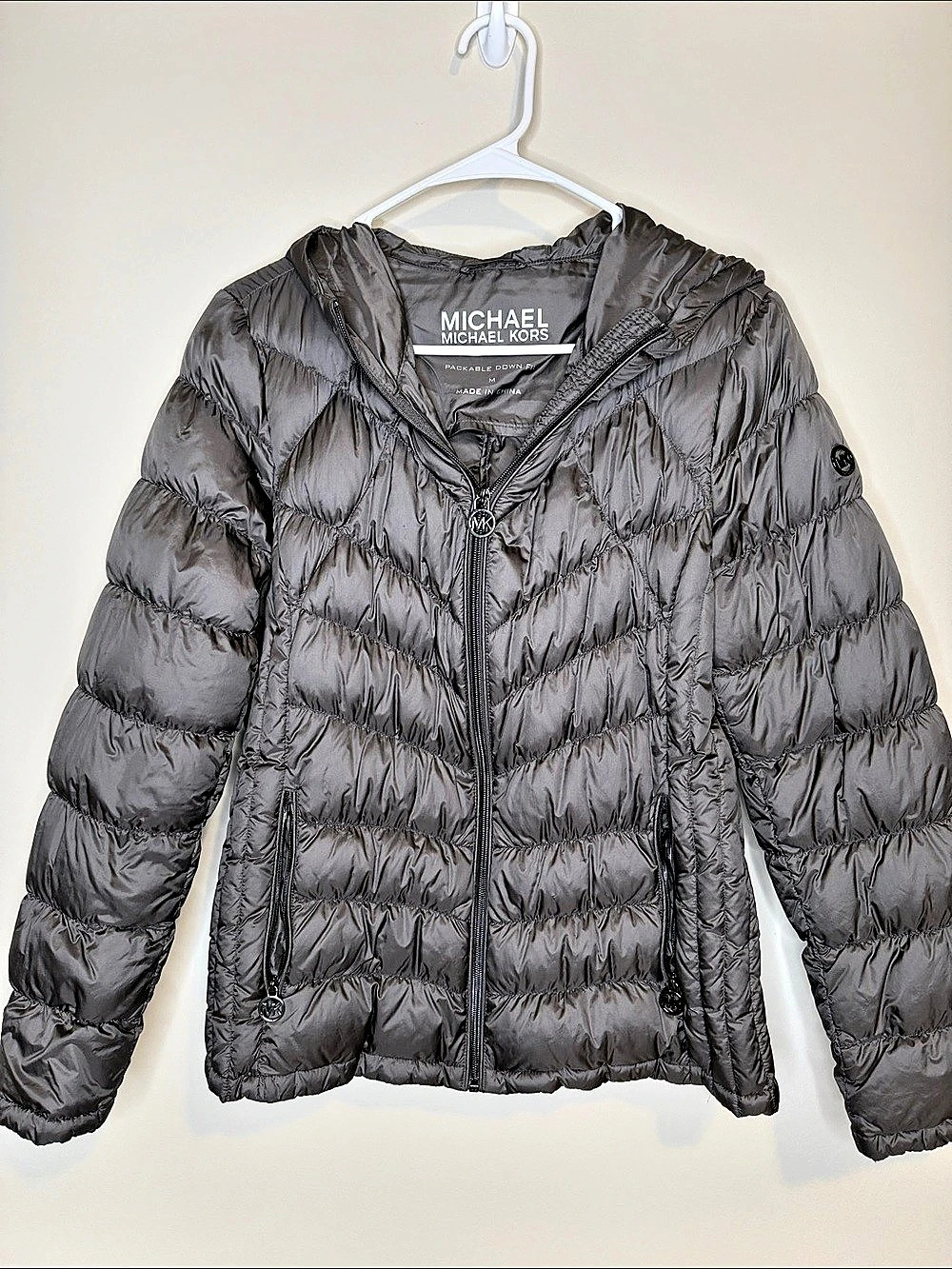 Michael Kors Packable Down Fill Jacket Puffer Jacket in Gray Size Medium